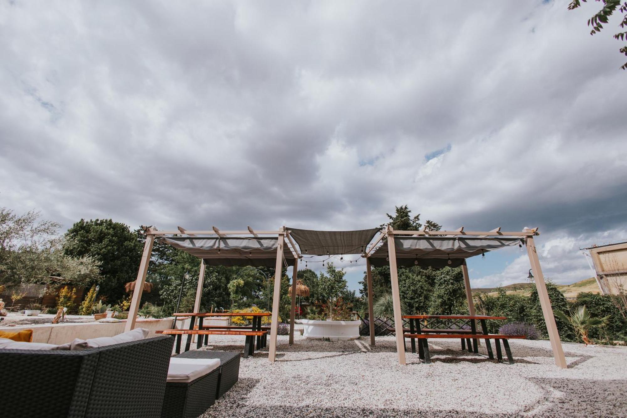 Cosi Priziusi Bed & Breakfast Vizzini Luaran gambar